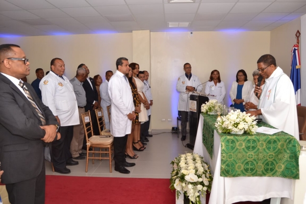 Hospital Dr. Vinicio Calventi, realiza Misa de acción de gracia por Aniversario