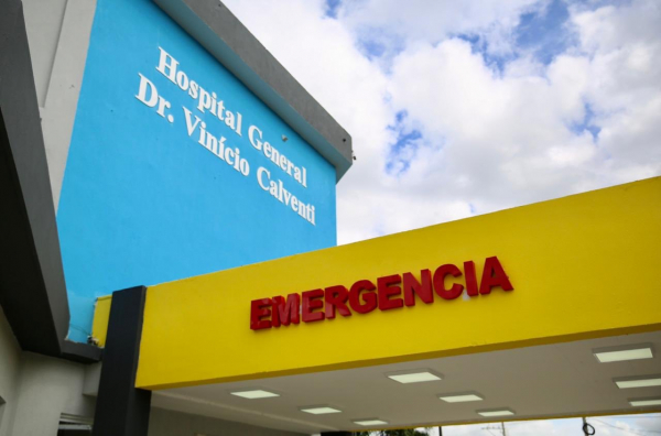 Residentes en Los Alcarrizos reciben remozado Hospital Vinicio Calventi